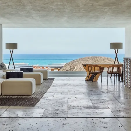 Viceroy Ocean View Apartment with hotel services