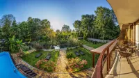 Villa More Hotel - Homestays