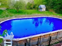 Boulder Run Log Cabin w/ Hot Tub and Pool - Uima-altaat