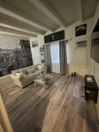 A Studio City Dream, pet friendly, and walking distance to Universal Studios.