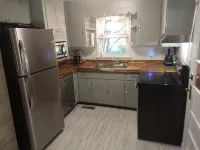 Mid Century Modern McKenzie - Wifi