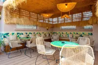 Fashion Boutique Hotel - مسبح على السطح