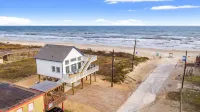 Moonlight Seas Gulf Front Home - Steps onto the beach - 4-Star