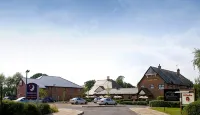 Premier Inn Ipswich South East - موقف سيارات
