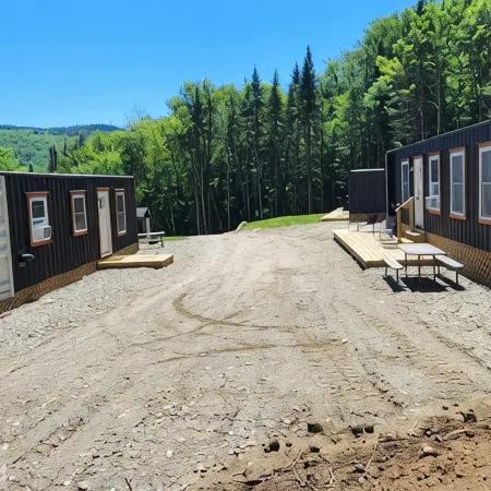 Cozy Cabin in Lovely Errol with Direct Trail Access, Close to Town (Cabin 2) Отели в г. Эррол