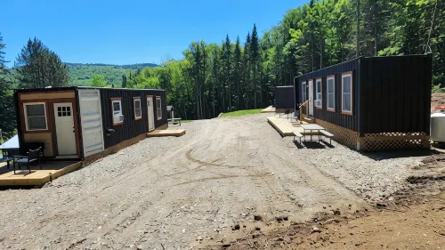 Cozy Cabin in Lovely Errol with Direct Trail Access, Close to Town (Cabin 2)