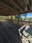 Cozy Cabin/Lake Views/Pool Table & Games/Deck & BBQ/10 Mins to Village + Park - Hytter