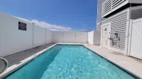 ♡ Brand New Modern & Luxury Beach Home Next to Boardwalk With Bay View - 4 ดาว