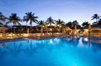 Tween Waters Island Resort & Spa - Pools