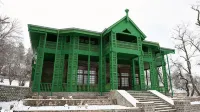 Quetta Serena Hotel - parking