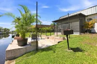 Caloosahatchee Hideaway I, Waterfront Farmhouse Escape, Near Babcock Ranch - Villaer