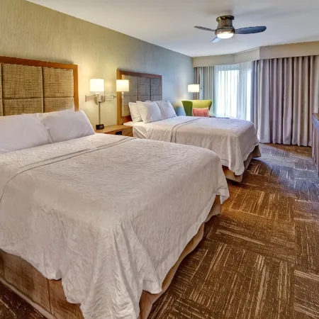 Hampton Inn & Suites Asheville Airport