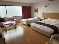 Town Hotel 41