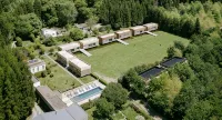 Furnas Lake Forest Living - parking