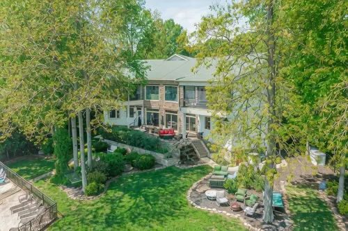 Family Vacations, Reunions, Anniversaries, Holidays, Graduations, Lakefront - Jacuzzi