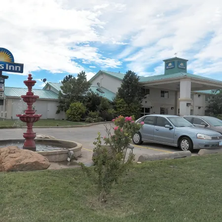 Days Inn by Wyndham Dalhart