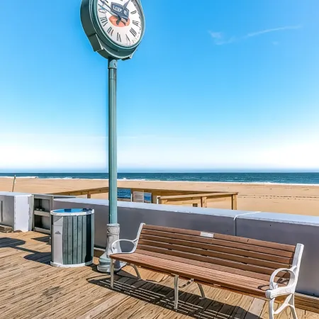 Ocean Hideaway 209 2 BR 2 BA Ocean City, Maryland Boardwalk Oceanfront