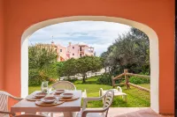 Charming Small Villa 4VIN Bella villetta Sleeps 4 with pool - Hot Tub