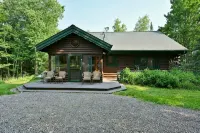Birch Haven 4 Bedroom Home by RedAwning - 3-Star