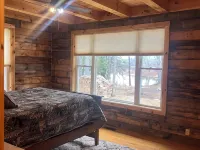 Beautiful Log Cabin on Moose River in Jackman ME Hotels in Джекман