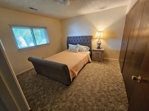 Cozy apartment on the western slope. Pet friendly. - 2つ星