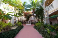 Northwest Point Resort 2 bdrm queen beds pool hot tub private beach very clean - WiFi