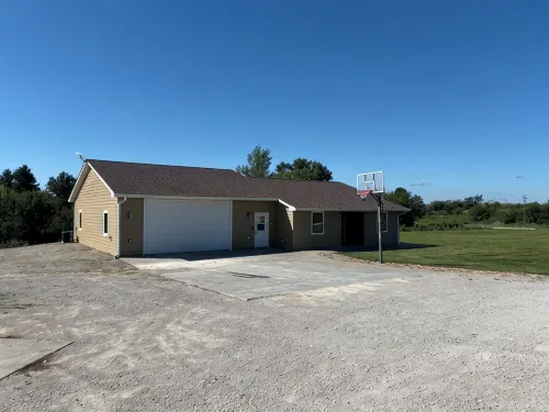 Home w/ Pool on Lake Rathbun – less than 1 Mile to Boat Ramp! - 3 étoiles