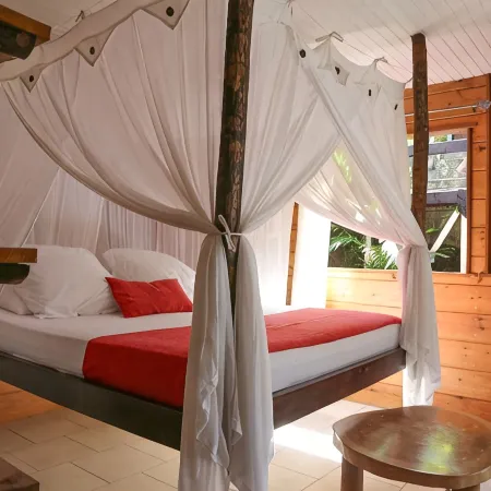 Bungalow 5 Pers. Vue mer et Montagne, Cuisine Équipée. Réservez Votre Paradis!