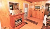 The Cave Run Lake Cabin