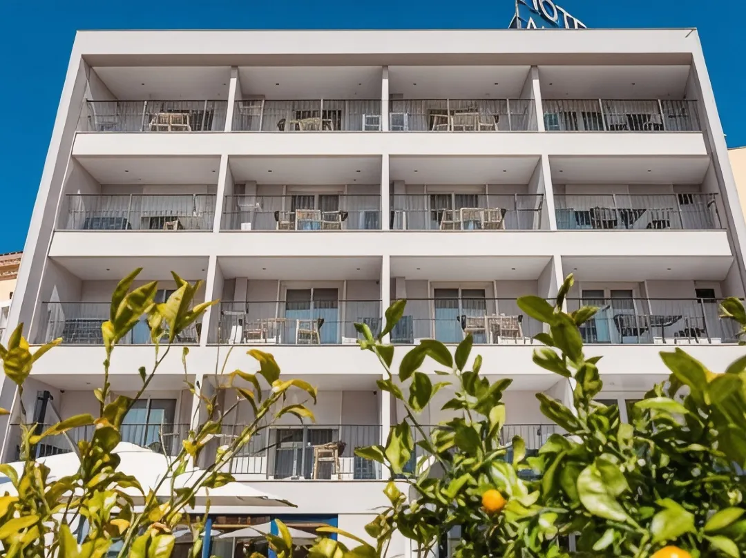 Anglade Hôtel - Le Lavandou