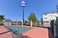 Americas Best Value Inn and Suites Winnie