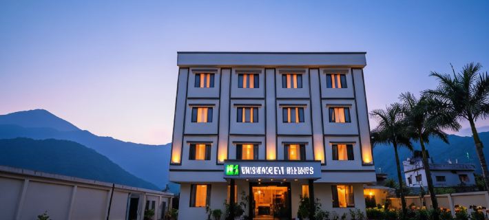 Hotel Vaishno Devi Heights Hotels in Katra
