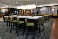 Courtyard High Point - bar