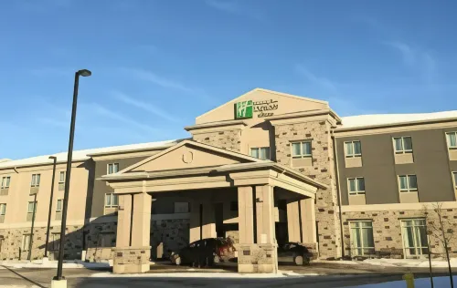 Holiday Inn Express & Suites THUNDER BAY by IHG
