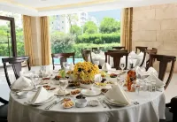 Reston Hotel - Pet friendly