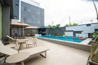 Greyfield Hotel & Apartments - Rooftop Pools