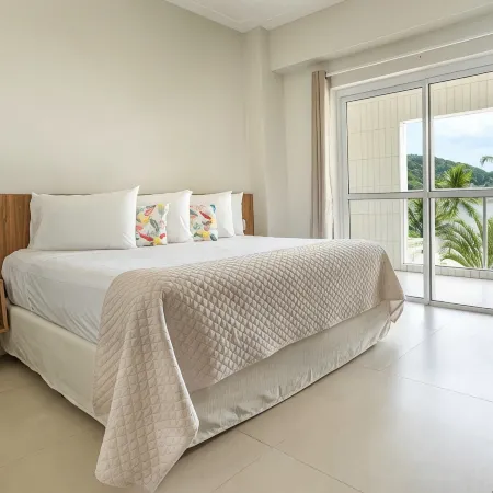 Ilha Porchat Hotel Отели рядом с достопримечательностью «Конгресс-центр Mendes»