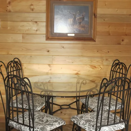 The Stewart - Cabin with Mountain views, Close to Yellowstone