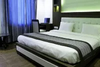 Hotel Opulence - parking