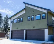 4 BR Townhouse in Prime Location! - Boutique