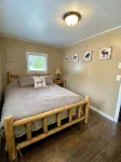 Cozy 2 bedroom house on 1.5 acres - 3-Star
