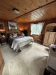 Beautiful Year Round - Creekside Cabin - Near RMNP - Dog Friendly - Alphydda
