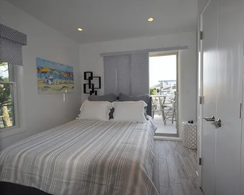 Manhattan on the Beach! Beach block just a short walk up the block Hotels in Lavallette