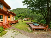 Gangneung Yeon House Pension Hotels near Coffee Museum