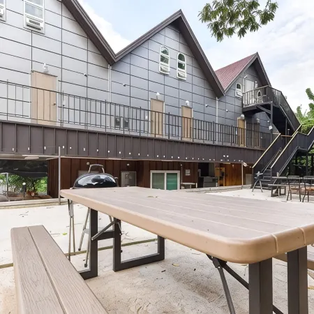 Gwangyang Banwolsanjang Pension