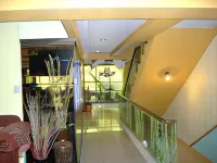 Ormoc Sugarland Suites Hotele w: Ormoc