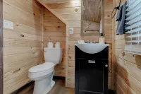 Cozy Couples Cabin Near Red River Gorge and Hollerwood - 샬레 호텔