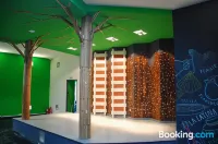 Motion Chueca Hostel - Hostels