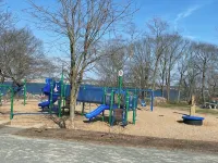 Beach Gem overlooking Stage Fort Park, Tablet Rock & Cressy's Beach!!!