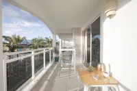 The Maho Hideaway on Sunset "Airplane" Beach